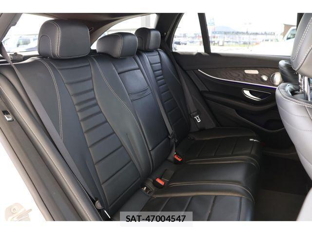 Mercedes Benz E-CLASS 2017-07 3379146-27