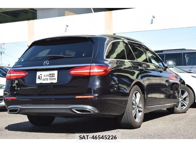 Mercedes Benz E-CLASS 2017-03 4326876-3