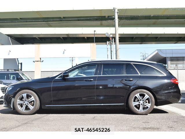 Mercedes Benz E-CLASS 2017-03 4326876-6