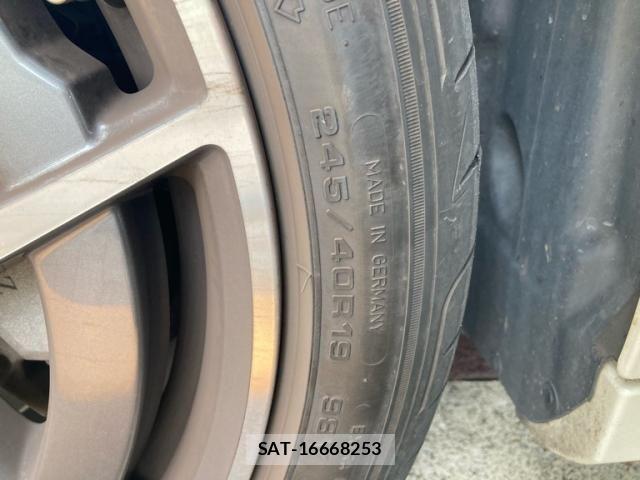 Mercedes Benz E-CLASS 2022-09 5871819-10