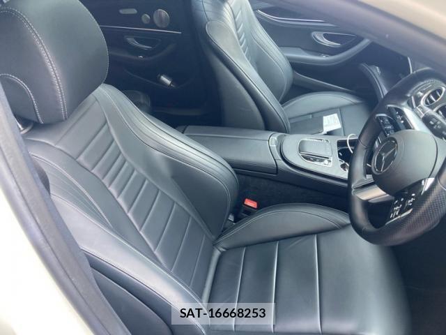 Mercedes Benz E-CLASS 2022-09 5871819-13