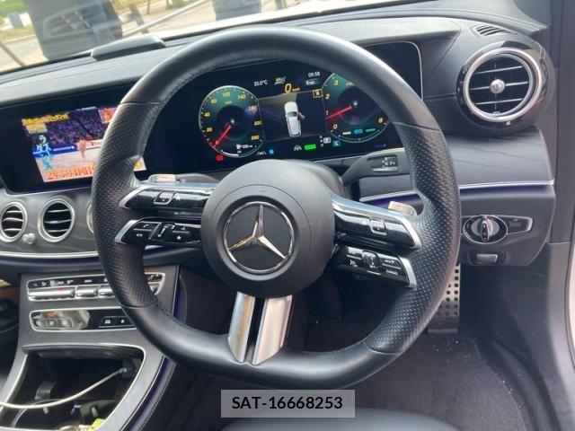 Mercedes Benz E-CLASS 2022-09 5871819-16