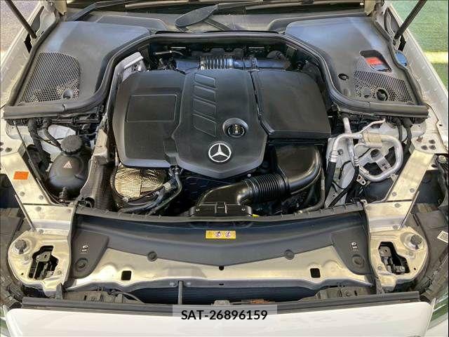 Mercedes Benz E-CLASS 2017-04 5871820-11