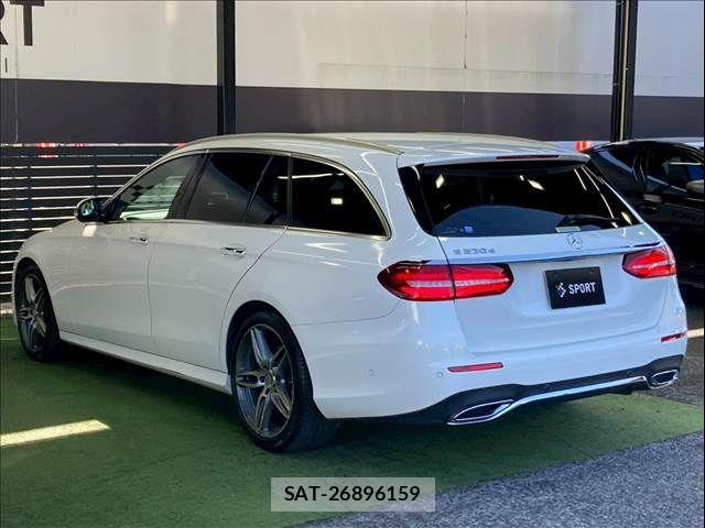 Mercedes Benz E-CLASS 2017-04 5871820-15