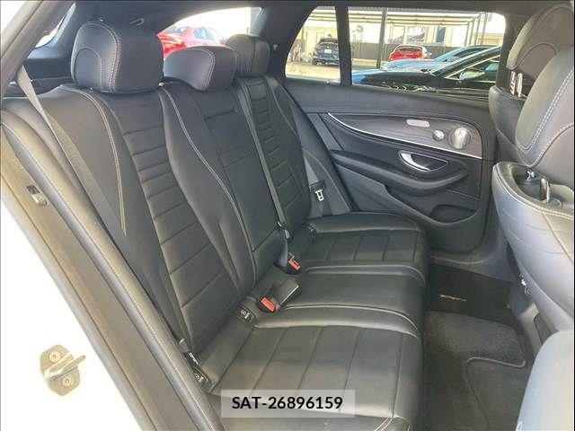 Mercedes Benz E-CLASS 2017-04 5871820-7