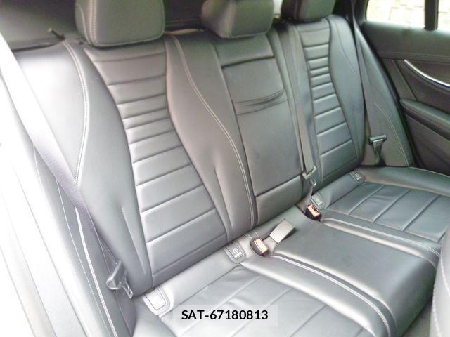 Mercedes Benz E-CLASS 2019-03 5871807-9