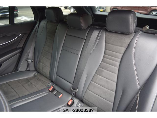 Mercedes Benz E-CLASS 2017-03 6012808-14