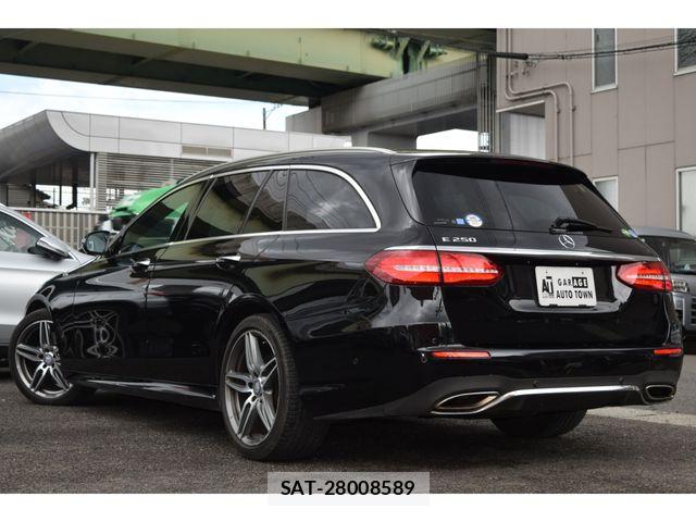 Mercedes Benz E-CLASS 2017-03 6012808-5
