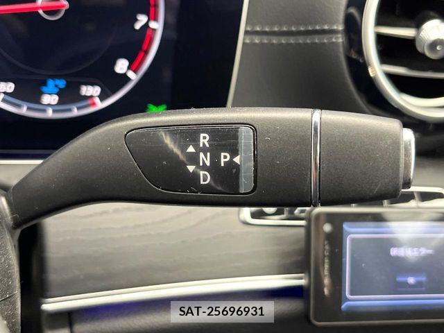 Mercedes Benz E-CLASS 2017-03 6273933-11