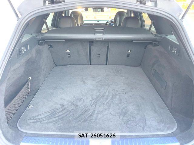 Mercedes Benz E-CLASS 2024-09 6613174-10