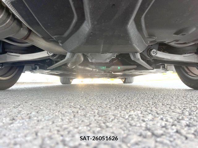Mercedes Benz E-CLASS 2024-09 6613174-19