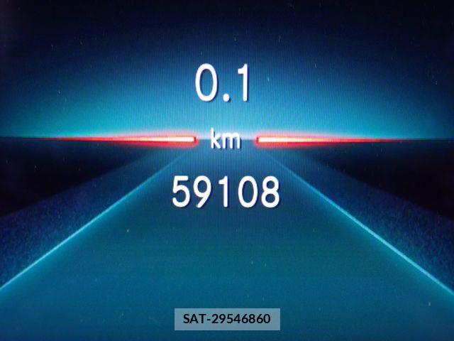 Mercedes Benz E-CLASS 2022-03 6613171-13