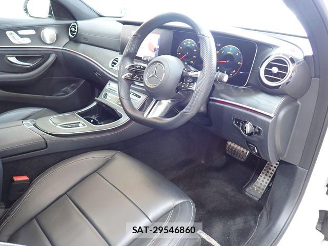 Mercedes Benz E-CLASS 2022-03 6613171-1
