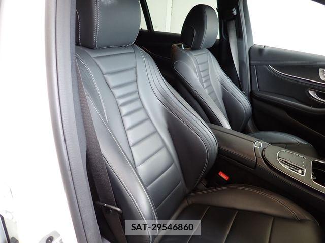 Mercedes Benz E-CLASS 2022-03 6613171-20