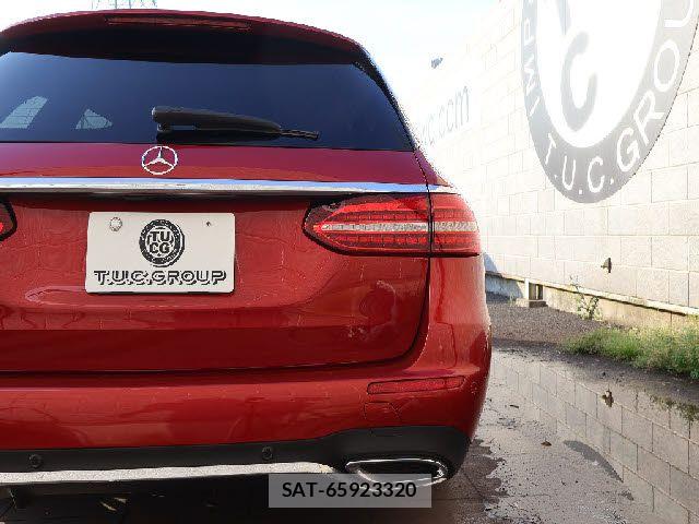 Mercedes Benz E-CLASS 2022-03 6716622-14