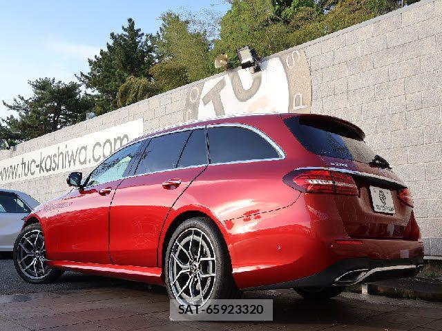 Mercedes Benz E-CLASS 2022-03 6716622-2