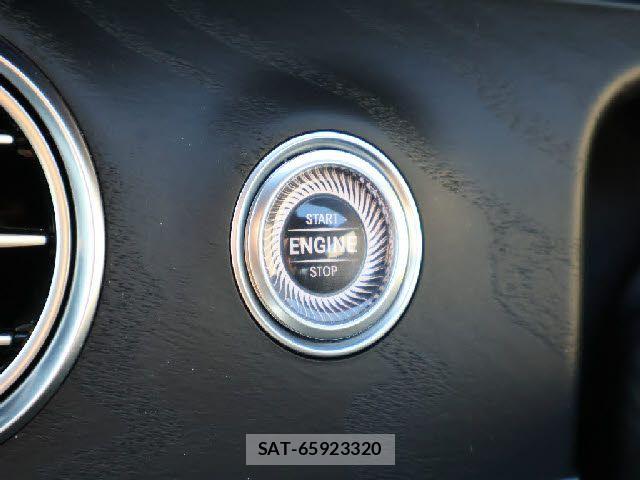 Mercedes Benz E-CLASS 2022-03 6716622-8