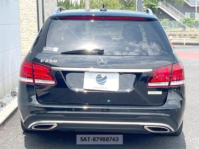 Mercedes Benz E-CLASS 2014-01 6752360-15