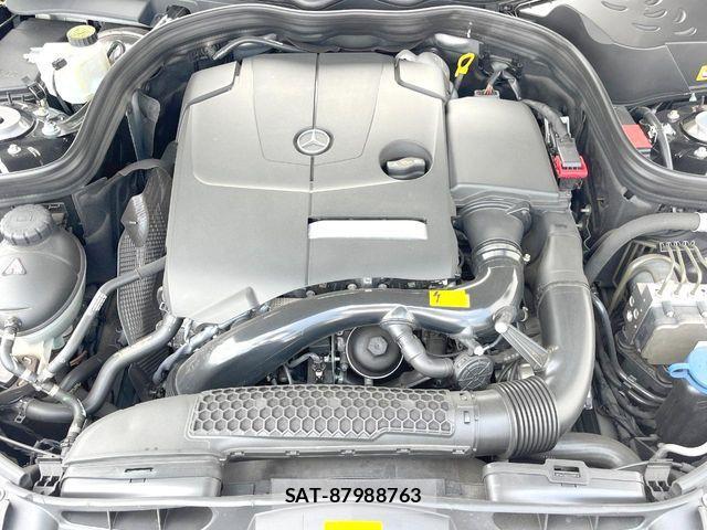 Mercedes Benz E-CLASS 2014-01 6752360-18