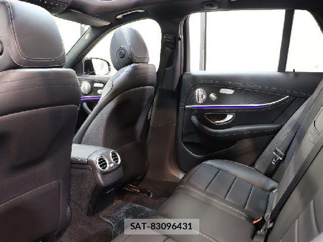 Mercedes Benz E-CLASS 2021-03 6908302-3
