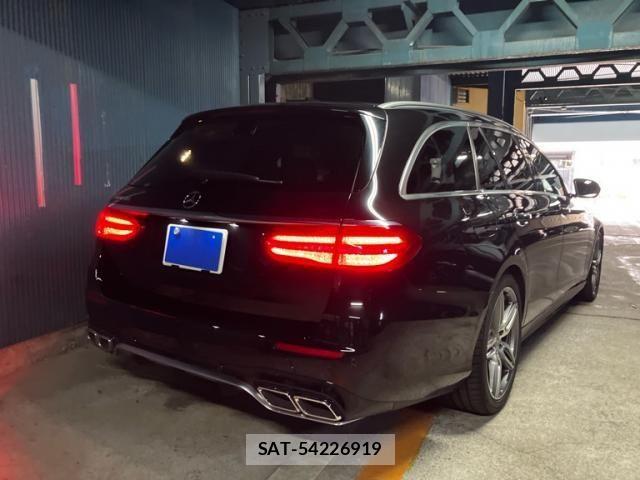 Mercedes Benz E-CLASS 2020-01 6908305-6