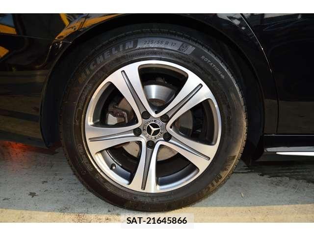 Mercedes Benz E-CLASS 2017-11 6995572-10