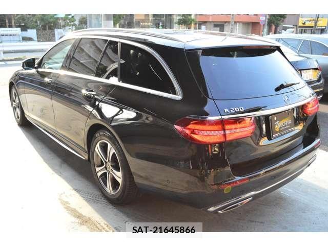 Mercedes Benz E-CLASS 2017-11 6995572-6