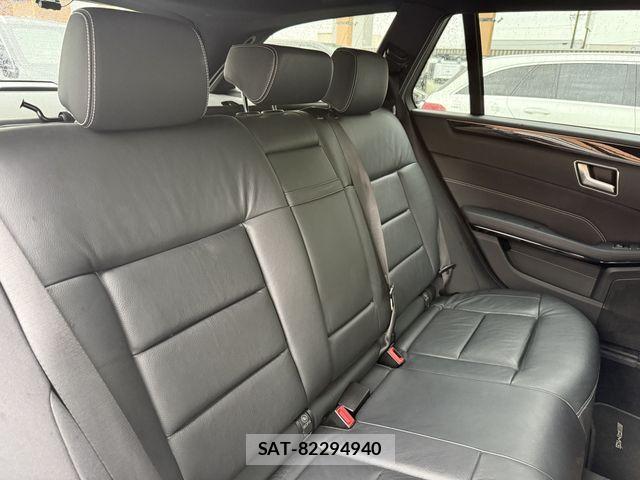 Mercedes Benz E-CLASS 2016-06 7059486-13