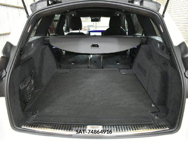 Mercedes Benz E-CLASS 2020-02 7059480-20