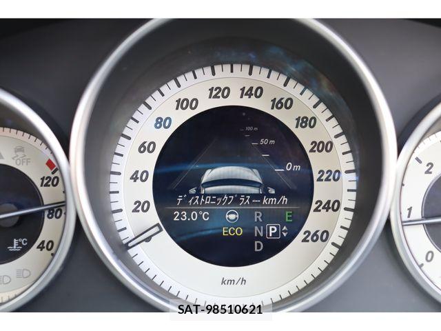 Mercedes Benz E-CLASS 2016-01 7059485-9