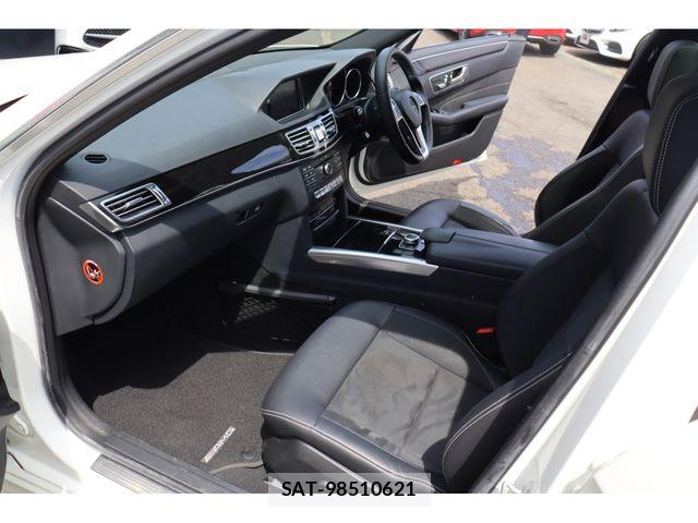 Mercedes Benz E-CLASS 2016-01 7059485-5