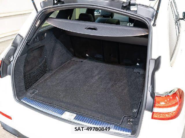 Mercedes Benz E-CLASS 2019-03 7059482-7