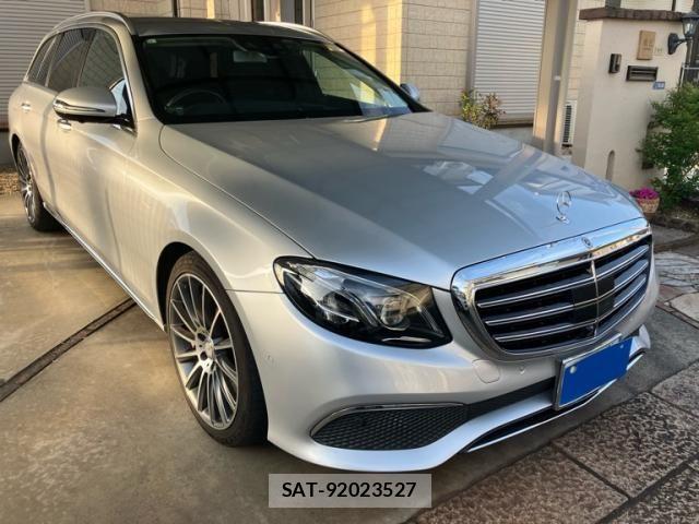 Mercedes Benz E-CLASS 2017-07 7221598-0