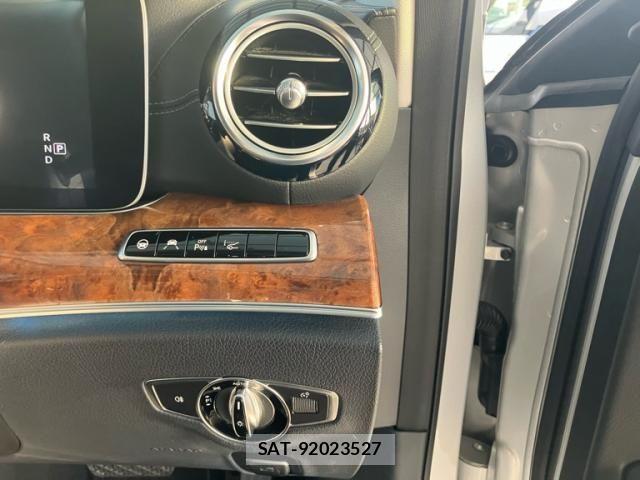 Mercedes Benz E-CLASS 2017-07 7221598-10