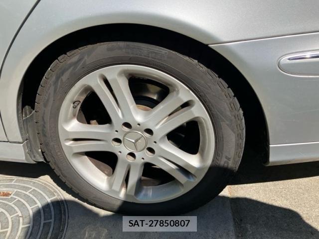 Mercedes Benz E-CLASS 2007-03 7221586-11