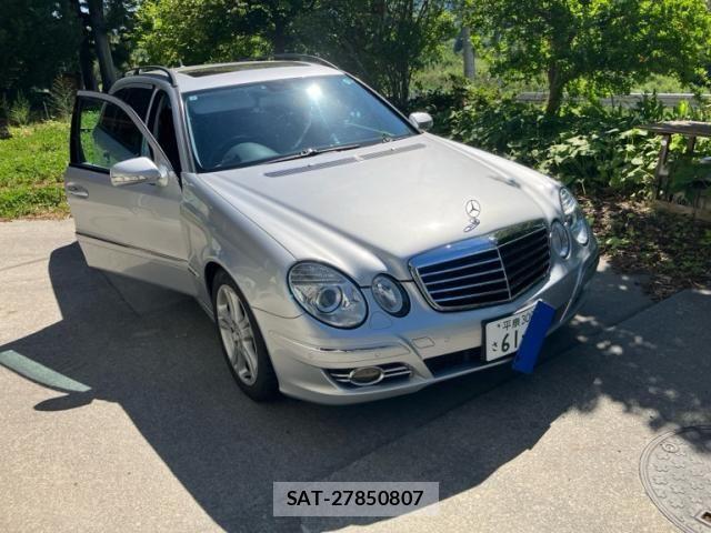 Mercedes Benz E-CLASS 2007-03 7221586-1