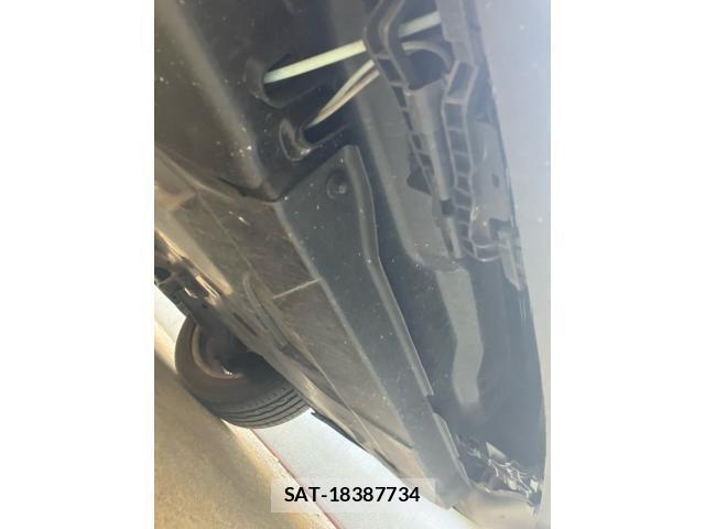 Mercedes Benz E-CLASS 2014-02 7221593-12