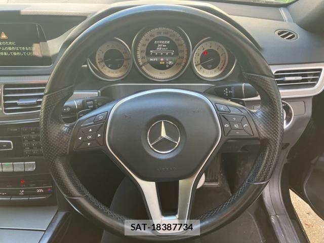 Mercedes Benz E-CLASS 2014-02 7221593-21
