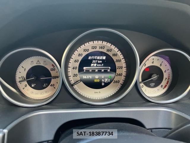 Mercedes Benz E-CLASS 2014-02 7221593-24
