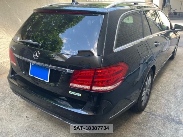 Mercedes Benz E-CLASS 2014-02 7221593-2