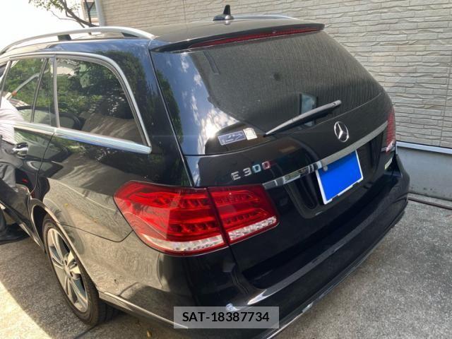 Mercedes Benz E-CLASS 2014-02 7221593-3