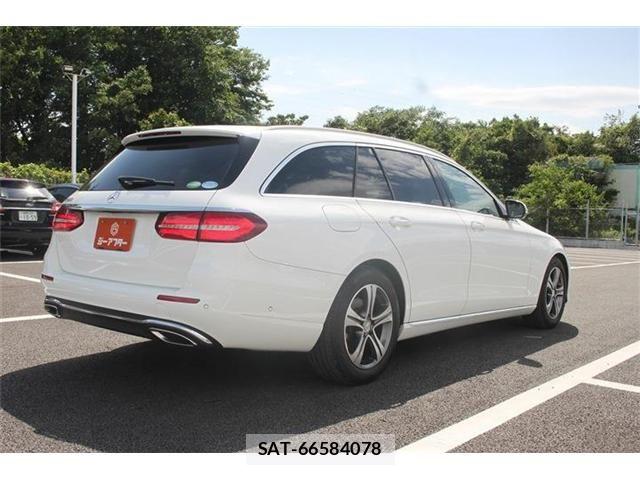 Mercedes Benz E-CLASS 2016-12 7221599-17