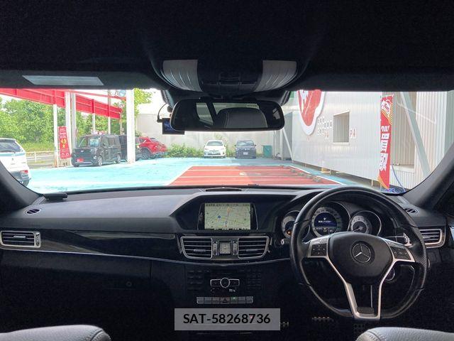 Mercedes Benz E-CLASS 2013-06 7221597-17