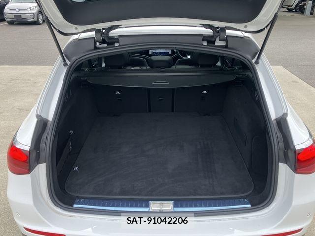 Mercedes Benz E-CLASS 2025-01 7251474-14