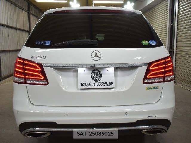Mercedes Benz E-CLASS 2015-09 7392830-28