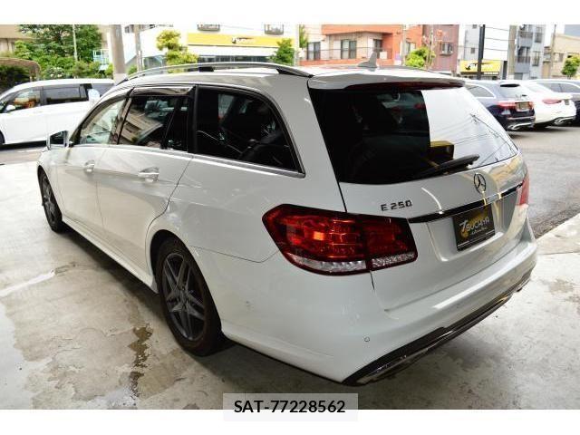 Mercedes Benz E-CLASS 2014-09 7455715-4