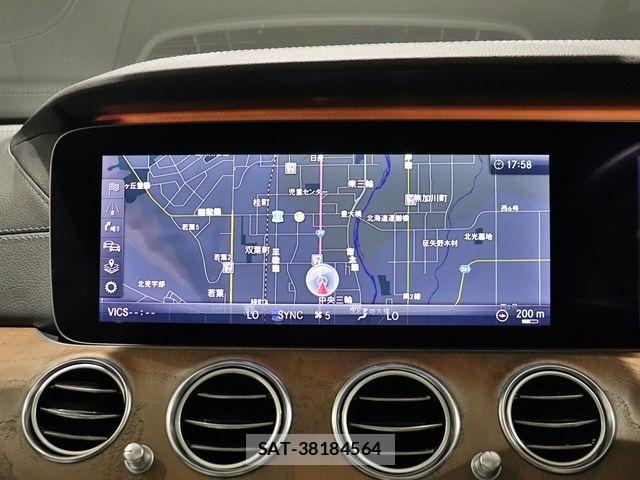 Mercedes Benz E-CLASS 2019-09 7455713-17