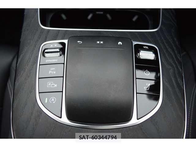 Mercedes Benz E-CLASS 2021-03 7455712-24