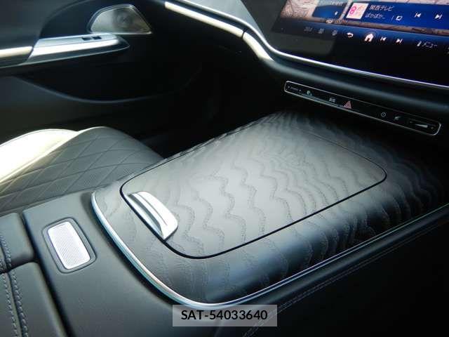 Mercedes Benz E-CLASS 2025-01 7455710-12