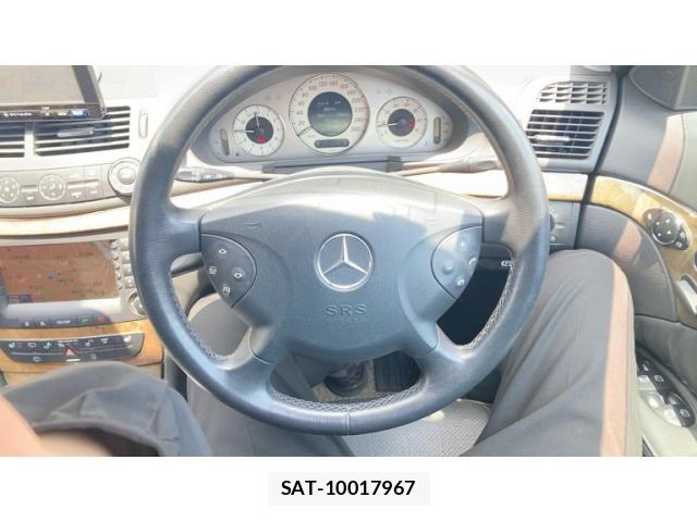 Mercedes Benz E-CLASS 2005-12 7501457-11